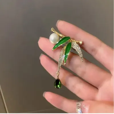 Crystal Bamboo leaf Brooch Pin